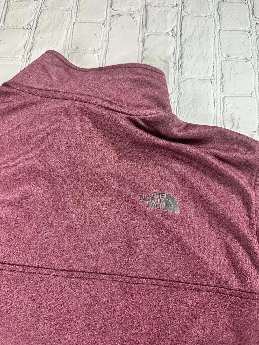 The North Face Men's 1/2 Zip Performance Fleece Pullover Burgundy